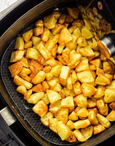 Patatas Bravas Heißluftfritteuse Rezept – spanische Rezeptidee für 2Portionen
