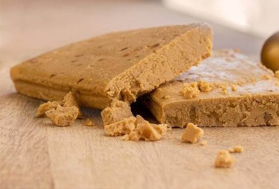 Gesunder Turron Rezept – Fertiger Turrón de Jijona, servierbereit